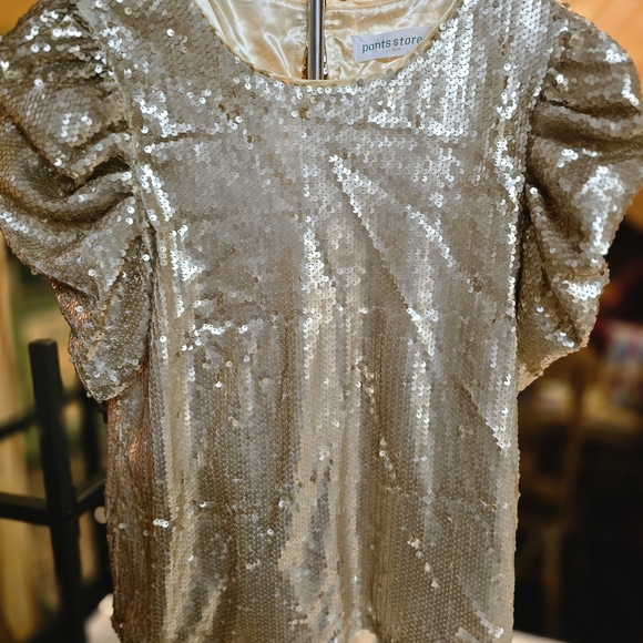 Elegant Gold Sequin Blouse with Puff Sleeves - Picture 1 of 5